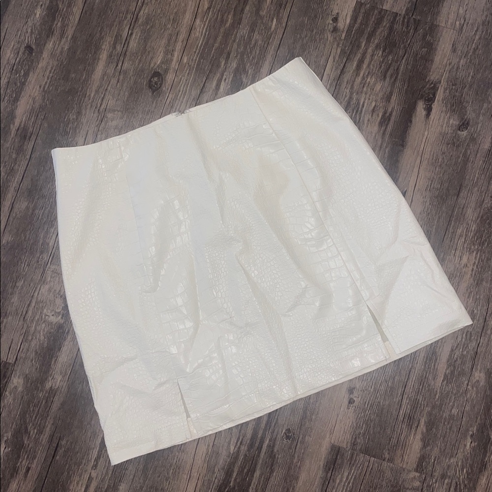 Francesca’s  - Cream Snake Skin Skirt